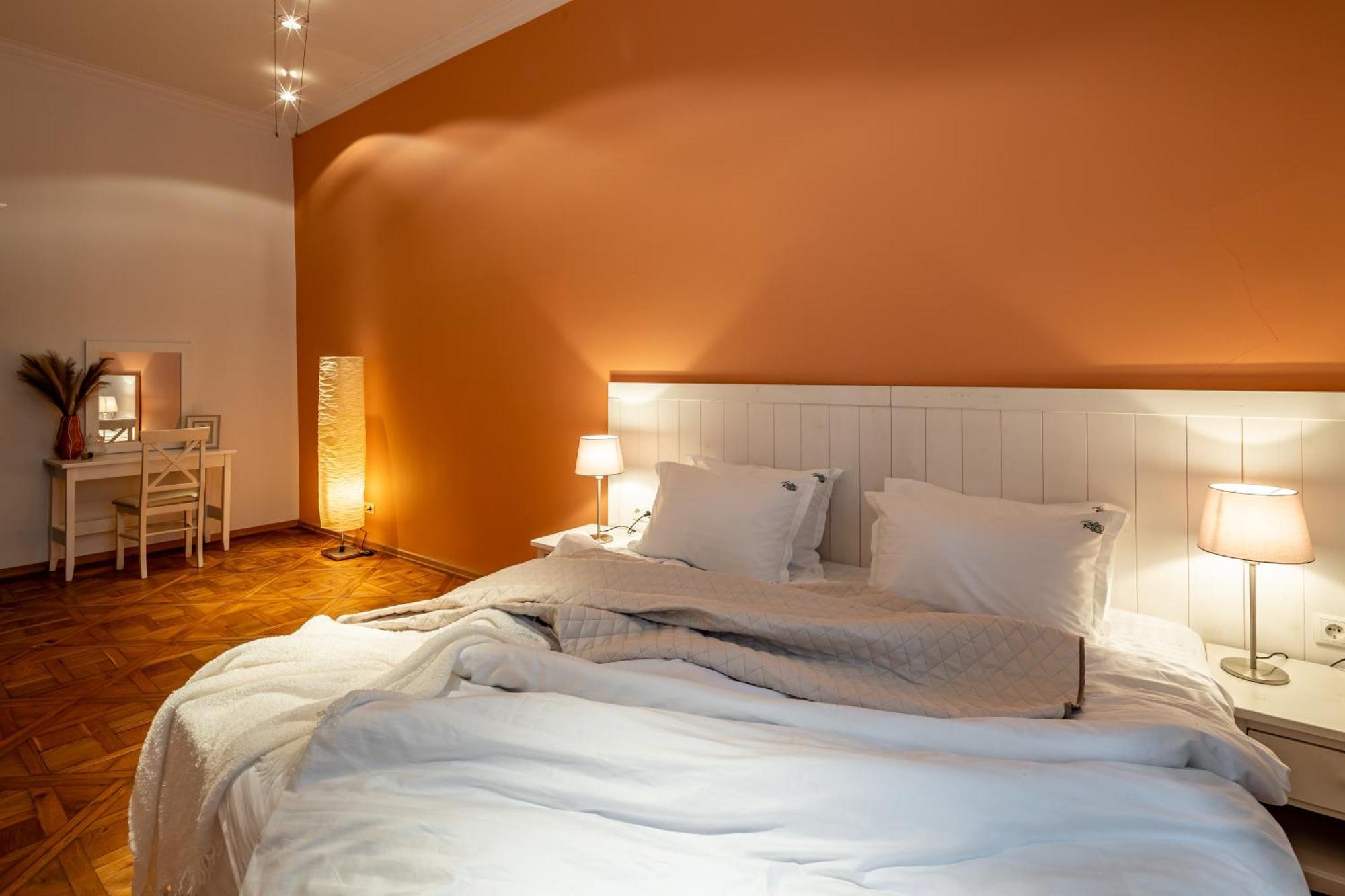Romari Площа Ринок 28 Apartment ลวีฟ ภายนอก รูปภาพ