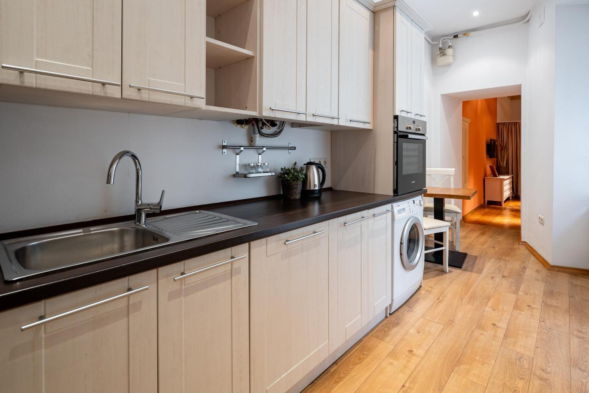Romari Площа Ринок 28 Apartment ลวีฟ ภายนอก รูปภาพ