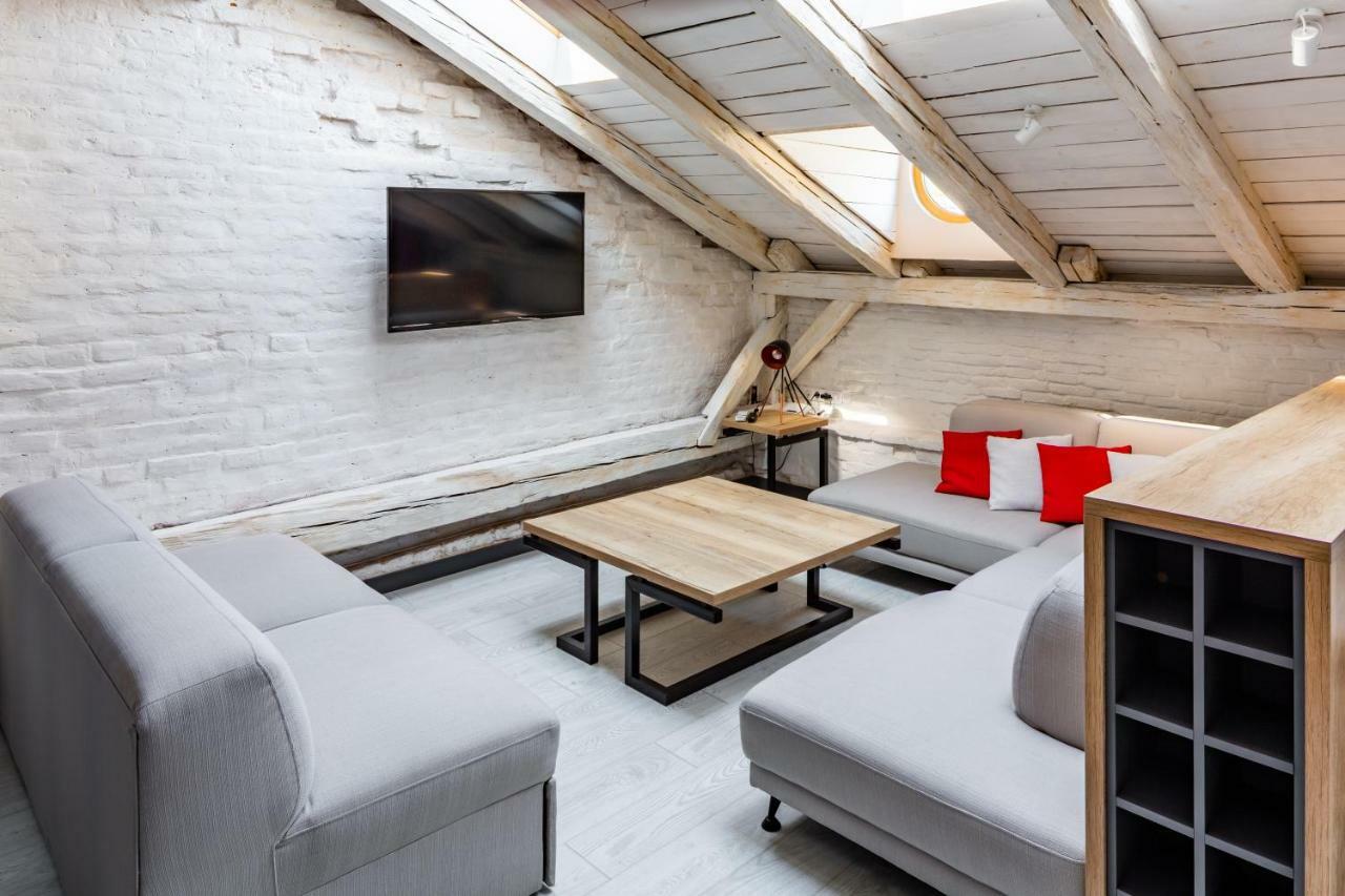 Romari Площа Ринок 28 Apartment ลวีฟ ภายนอก รูปภาพ